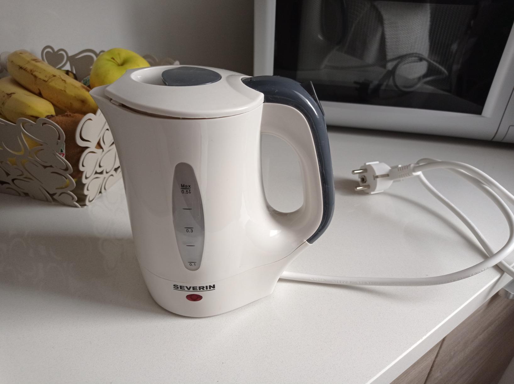 SEVERIN WK 3644 bollitore viaggio 0,5 L 650W bianco