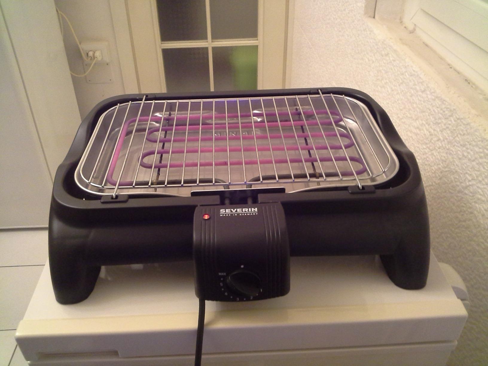 Severin PG 1511 Barbecue Grill Elettrico 2300W Nero da Tavolo
