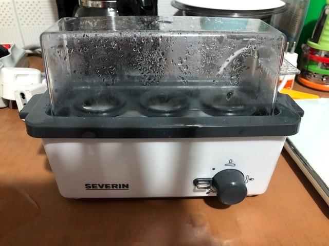 Severin EK 3161 cuociuova elettrico 3 uova bianco