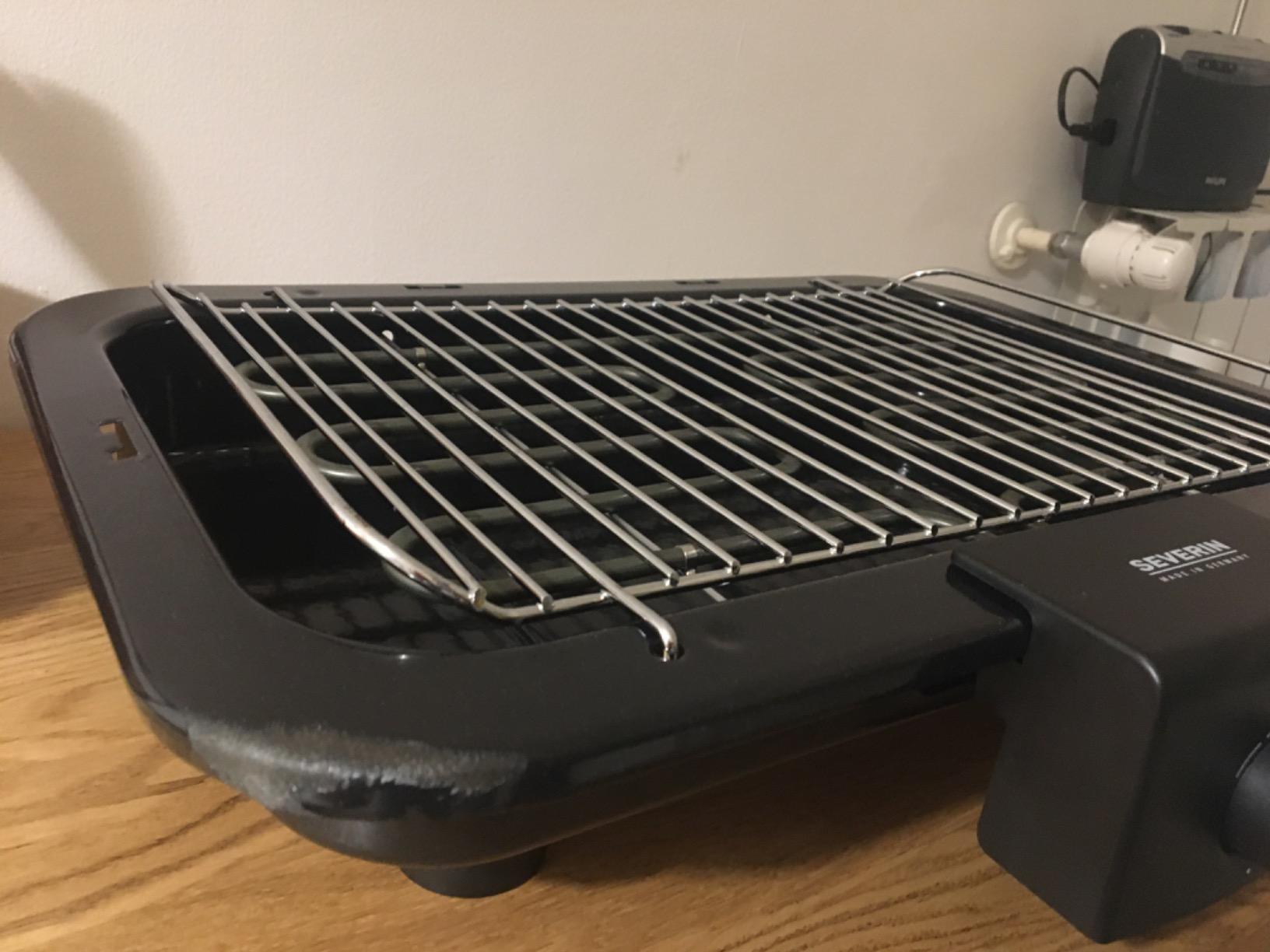 Severin PG 2791 barbecue elettrico con paravento 2500W nero