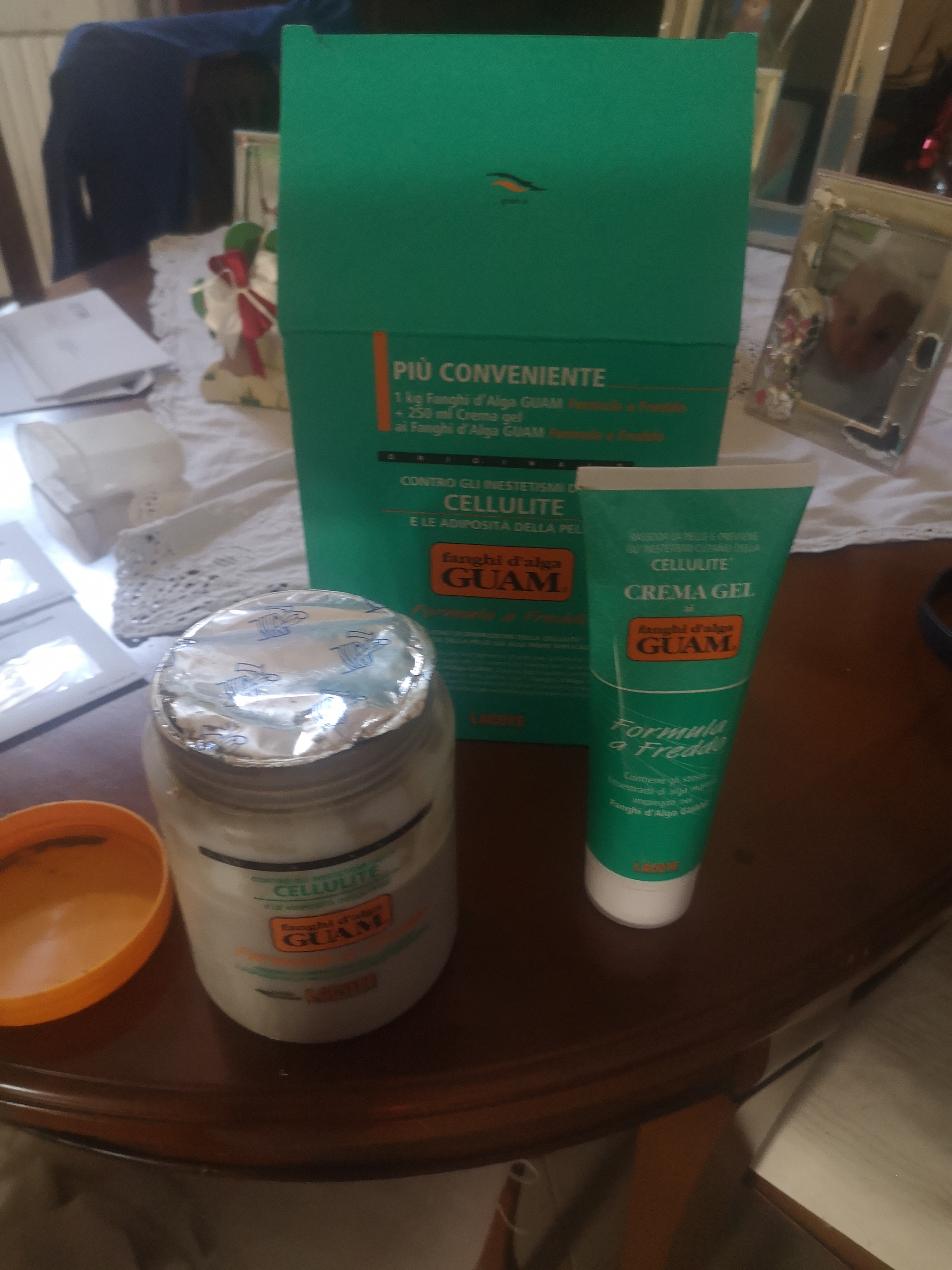 Guam Fanghi d'Alga Freddo 1kg + Crema Gel 250ml