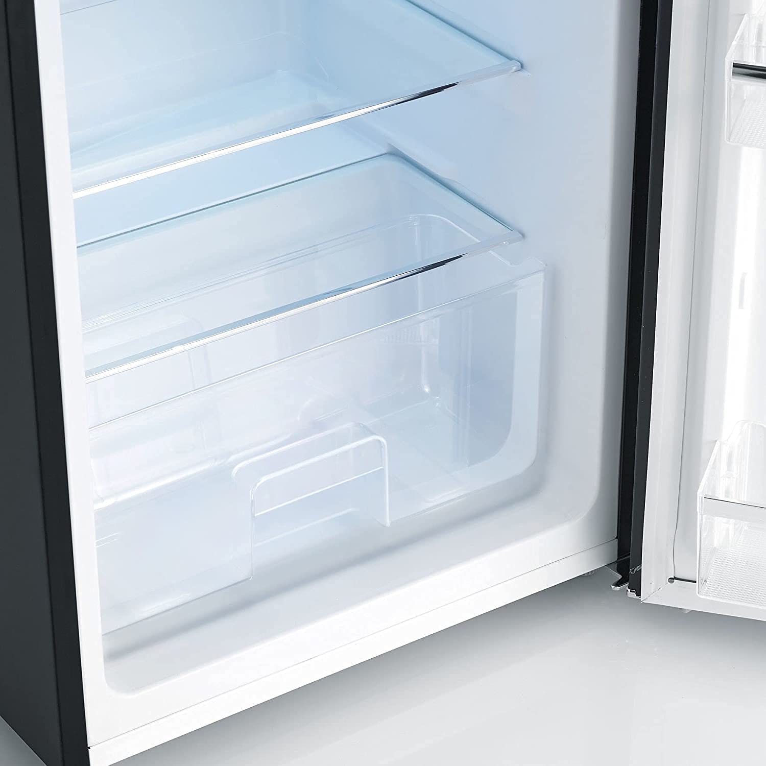 Severin RKG 8932 Frigorifero Doppia Porta Retrò Nero 208 L