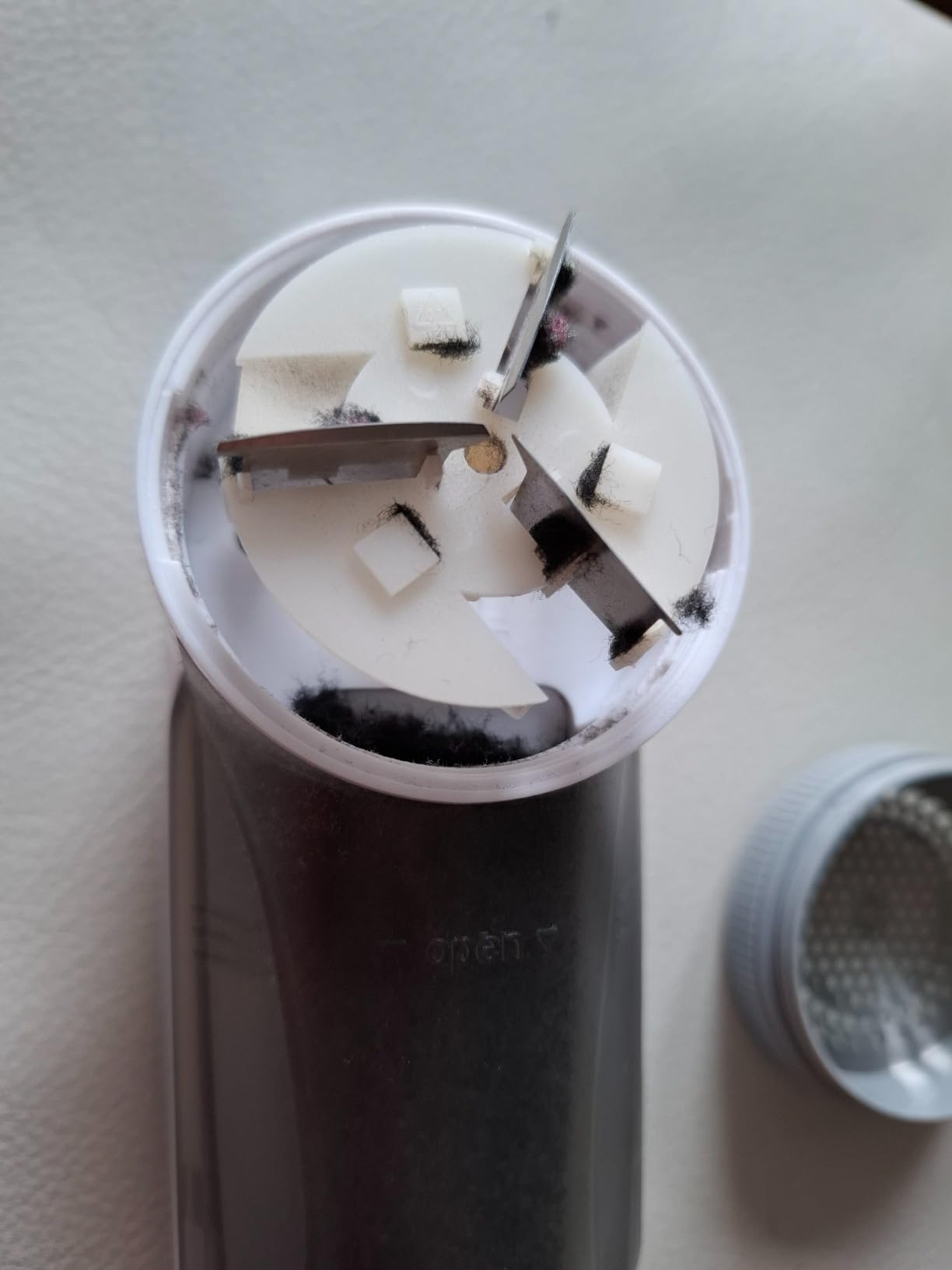 Severin CS 7976 Levapelucchi Batteria Senza Fili Vestiti