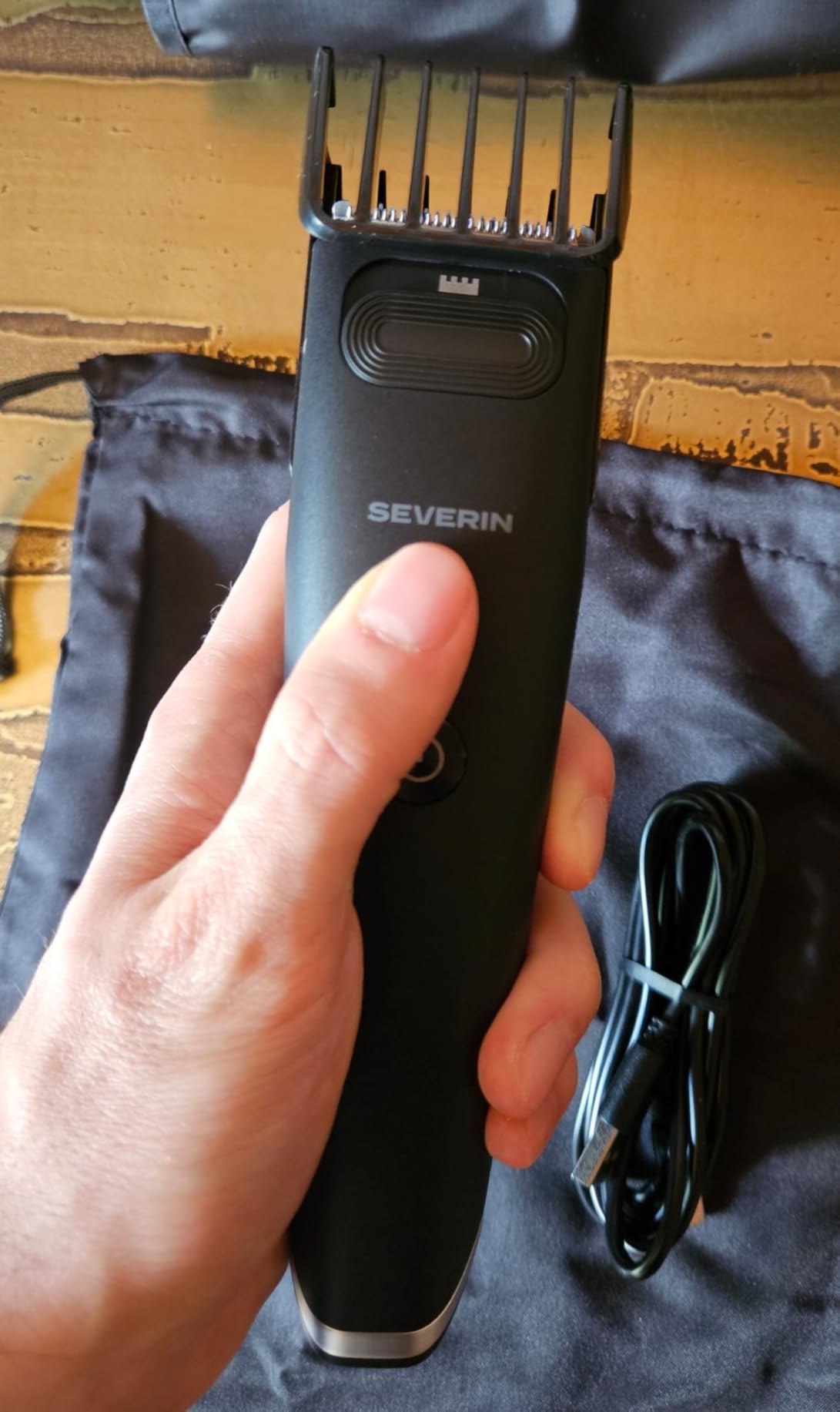 Severin HS 0708 tagliacapelli senza fili lame inox USB-C