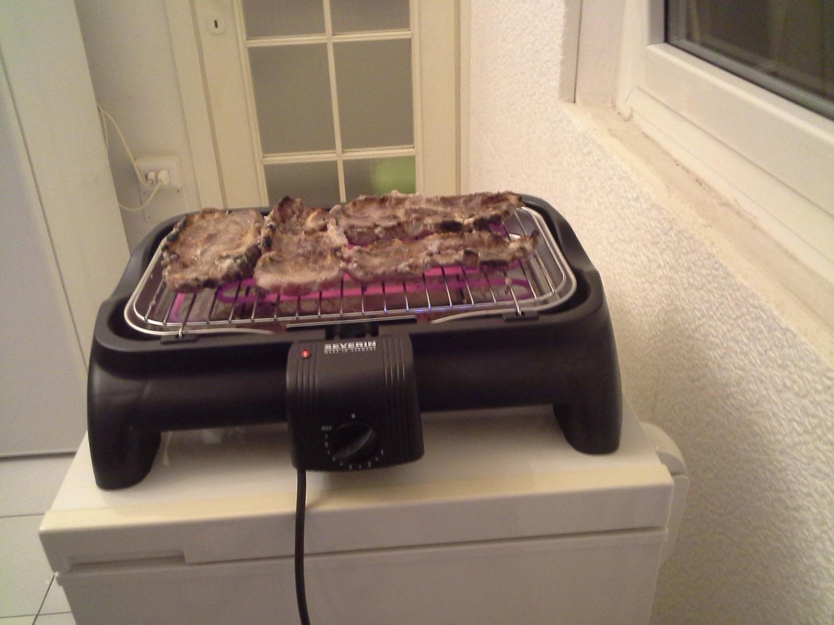 Severin PG 1511 Barbecue Grill Elettrico 2300W Nero da Tavolo