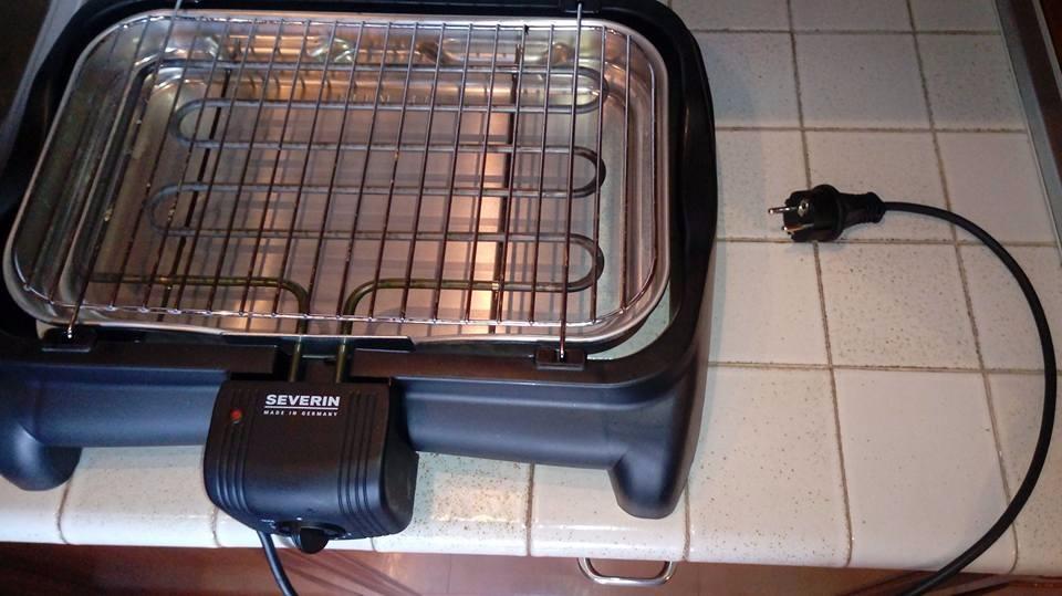 Severin PG 1511 Barbecue Grill Elettrico 2300W Nero da Tavolo