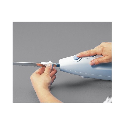 Severin EM 3965 Coltello Elettrico 100W Bianco Lame Lavabili