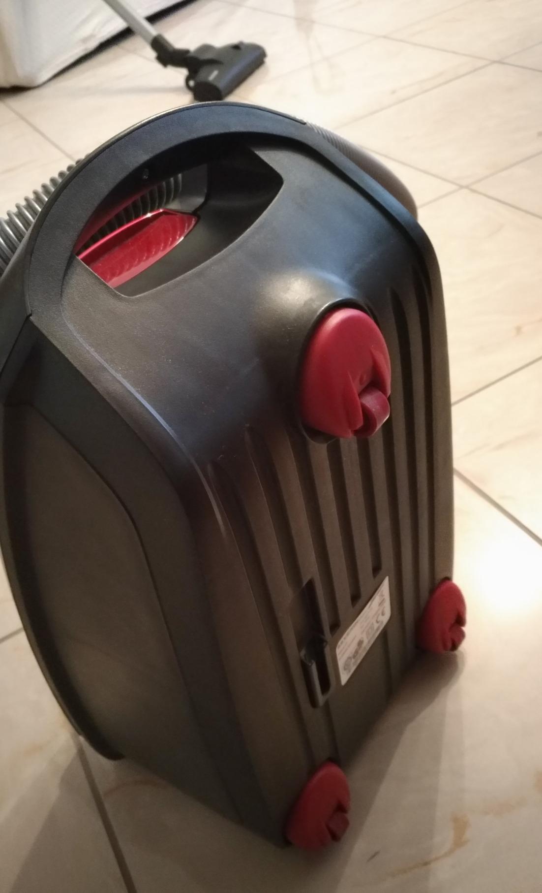 Severin BC 7045 aspirapolvere sacco 3 L HEPA 13