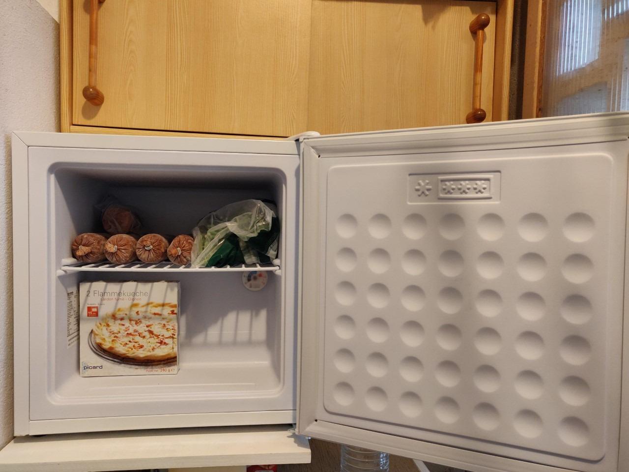 Severin GB 8882 Mini Congelatore 32 L Bianco classe E