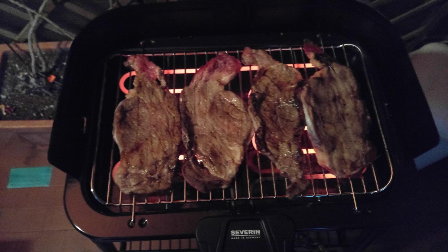 Severin PG 2792 barbecue elettrico 2500W nero con piedi