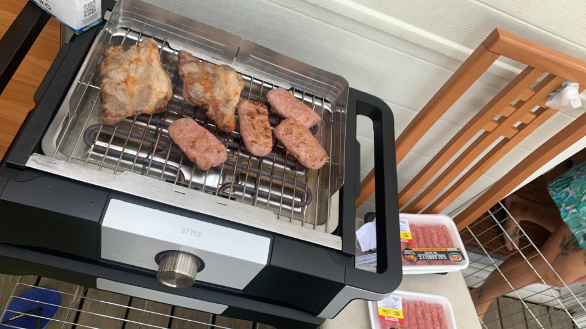 Severin PG 8116 Barbecue Elettrico con Stand Nero 2500 W