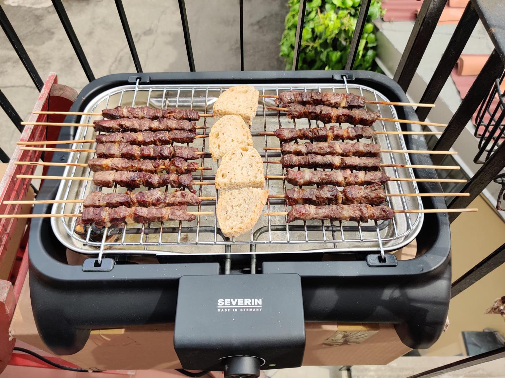 Severin PG 1511 Barbecue Grill Elettrico 2300W Nero da Tavolo