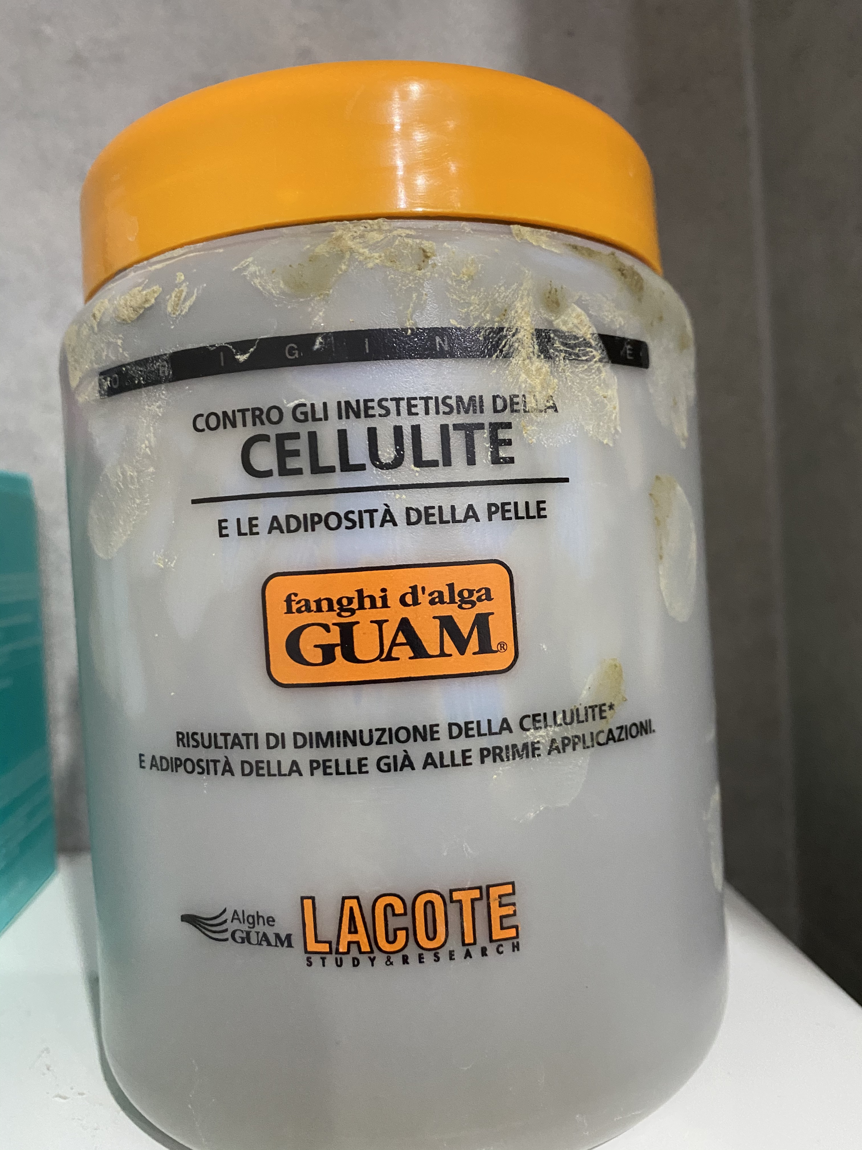 Guam Fanghi d'Alga Fango Anticellulite 1 kg Formula Classica