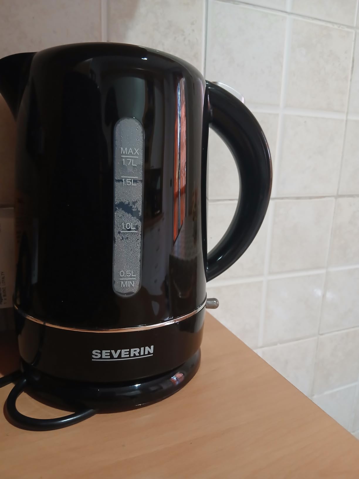 Severin WK 3498 Bollitore Elettrico Nero 1,5 L 2200 W