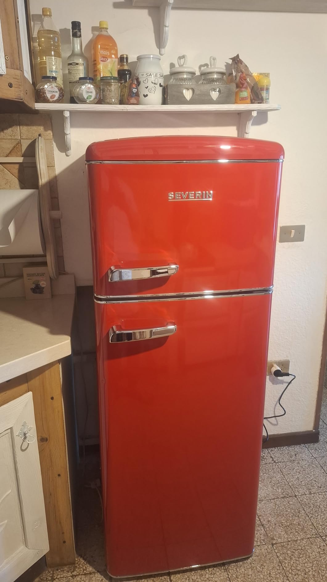 Severin RKG 8930 frigorifero combinato retrò rosso 206 L